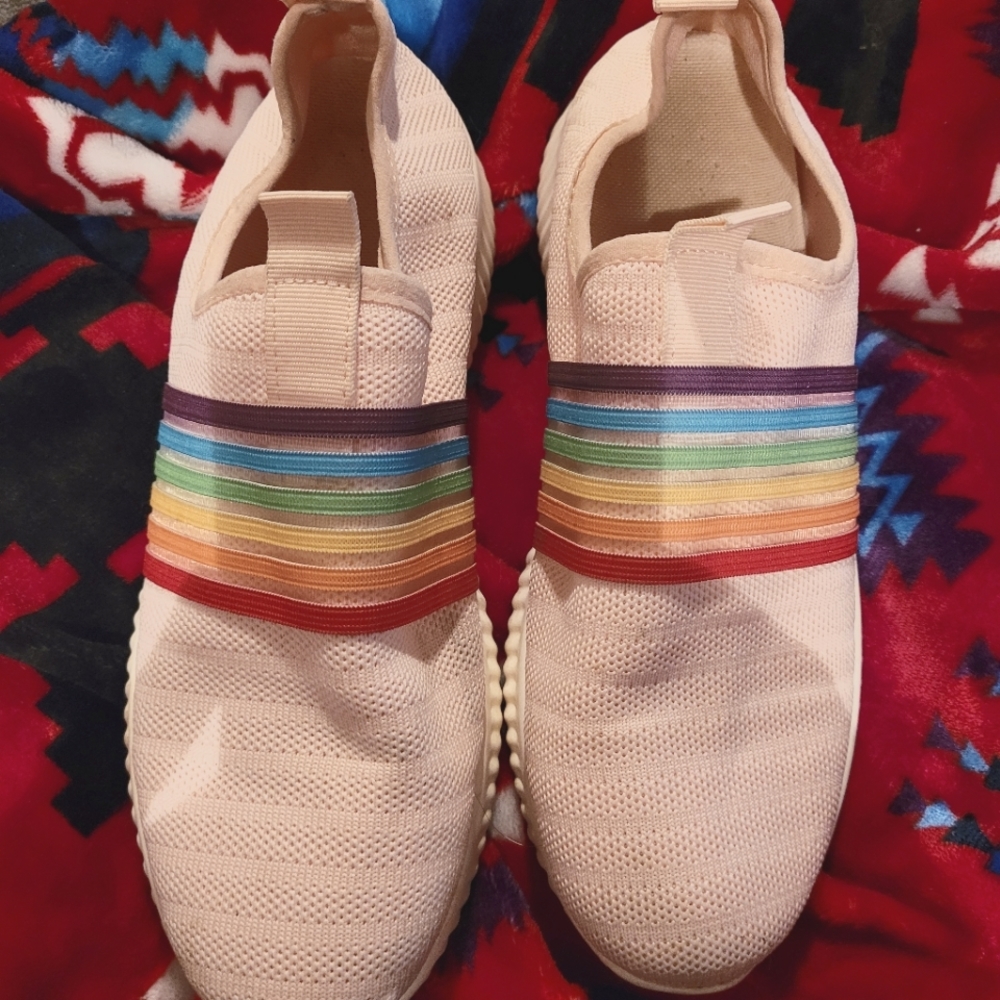 Ladies size 9 shoes
